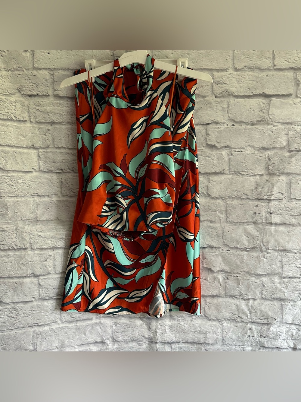 PREOWNED SIGRID OLSEN ORANGE SILKY PRINTED TWO PIECE SET WOMENS MEDIUM SKIRT TOP
